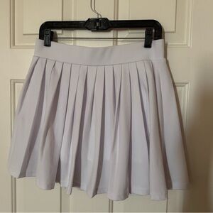 Elegant White Pleated Skirt